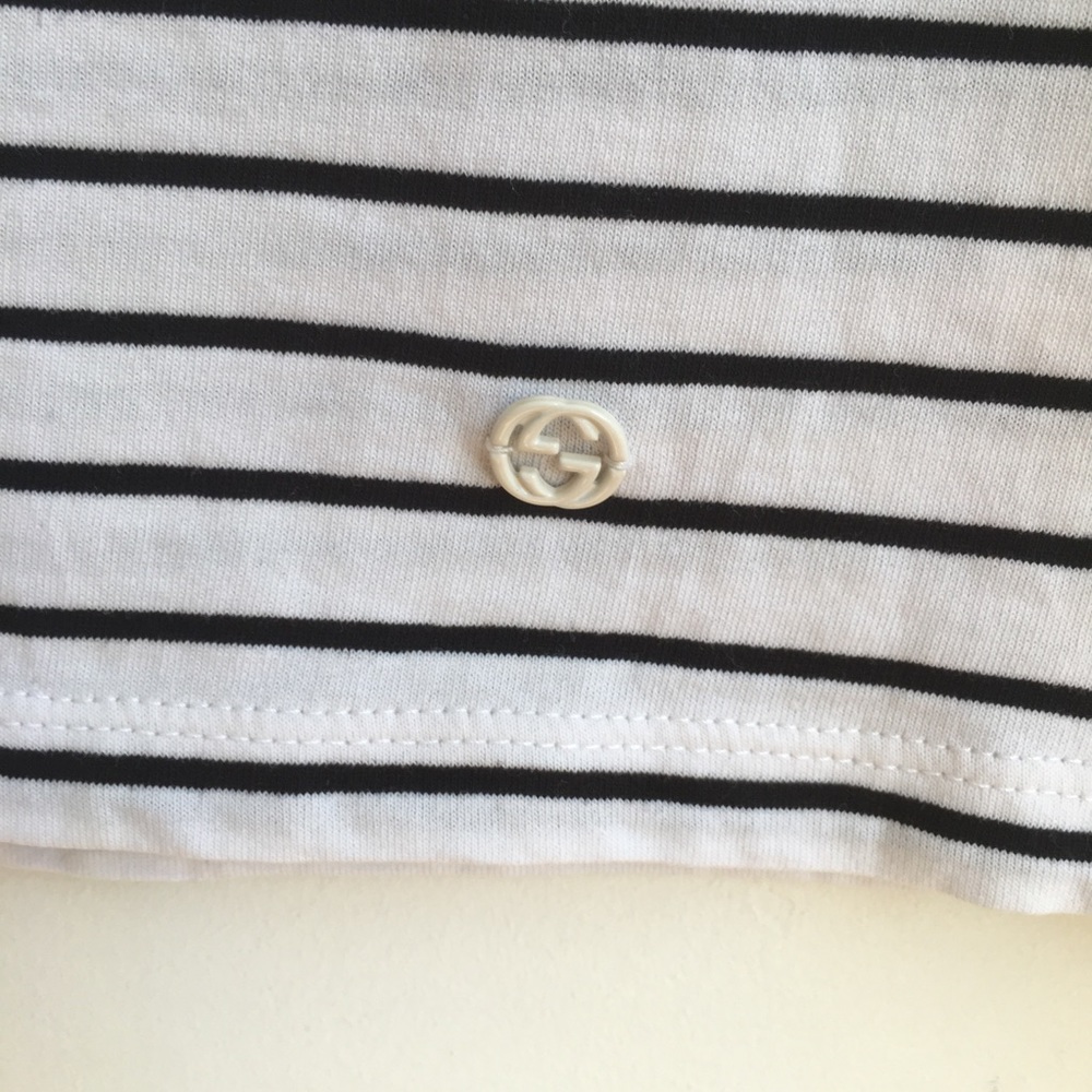 Gucci Horizontal Striped Long Sleeve T-Shirt - Picture 6 of 13